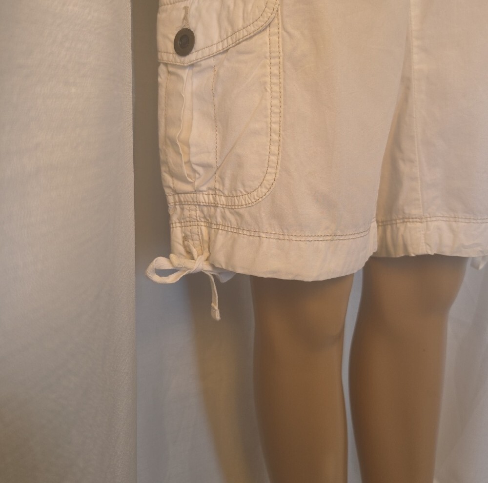 Tommy Hilfiger 100% Cotton White Capri Cargo Bermuda Shorts with Hem Ties Size 6 - Picture 3 of 10